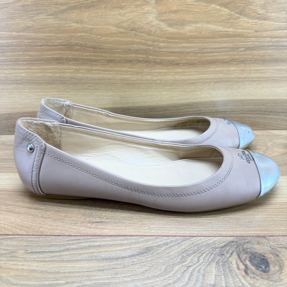 Coach Chelsea Beige Flats Womens 8.5 Beige Leather Cap Toe Ballet - Picture 1 of 11